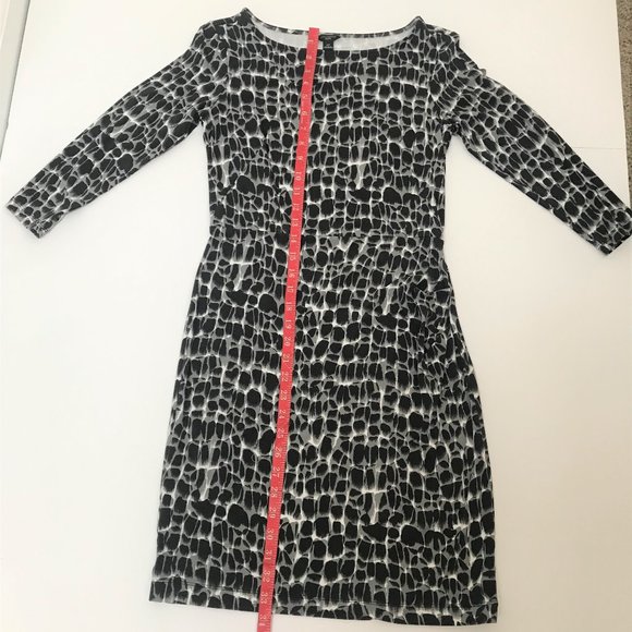 Ann Taylor Petite Jersey Knit Dress, Size 2P - Picture 4 of 10